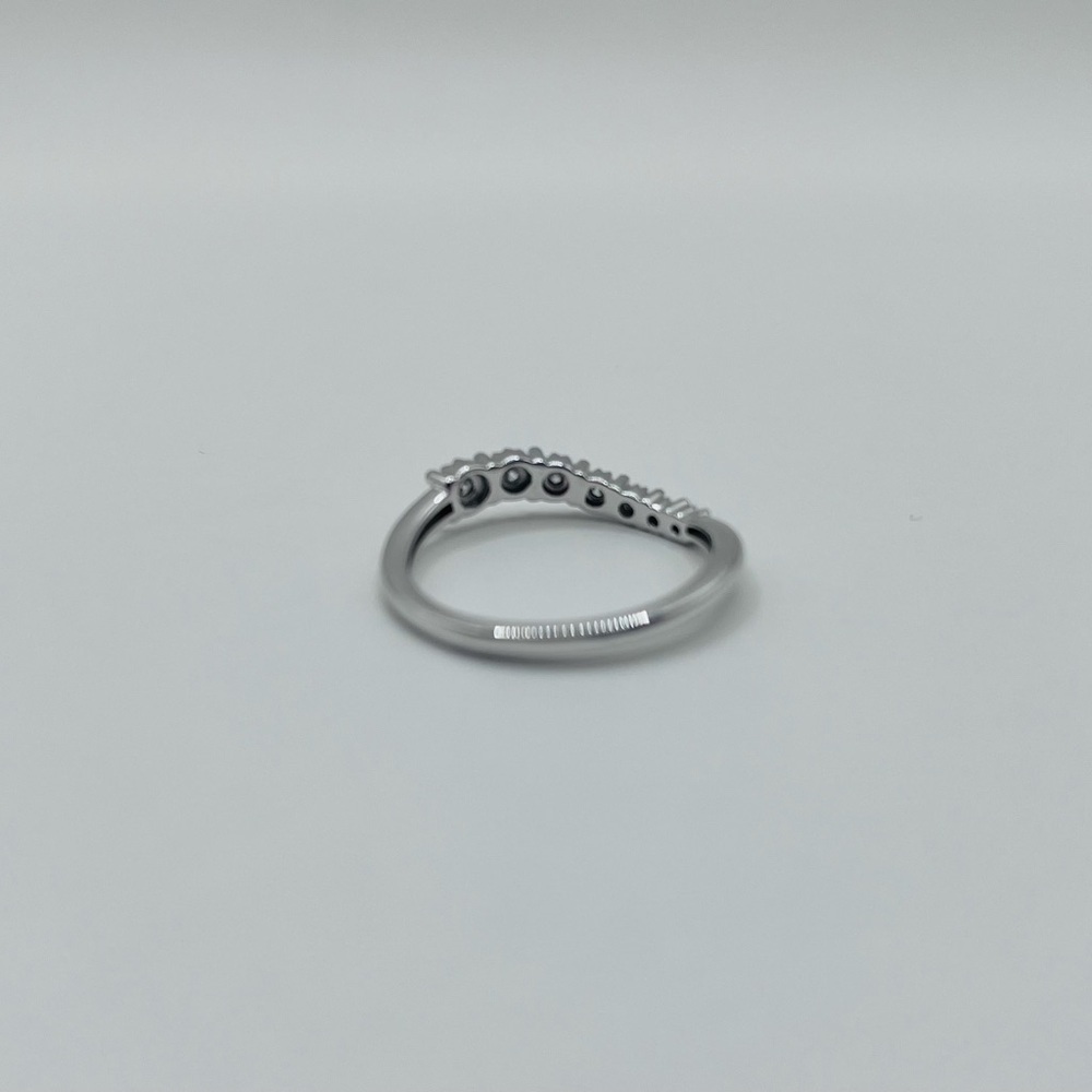 0.20 CT 10k White Gold Natural Diamond Bypass Ring - Picture 5 of 7